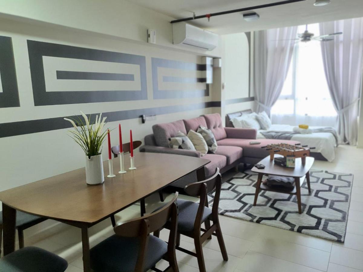 The Perfect Getaway @ Tamarind Suites, Netflix 300Mbps Сиберджая Екстериор снимка