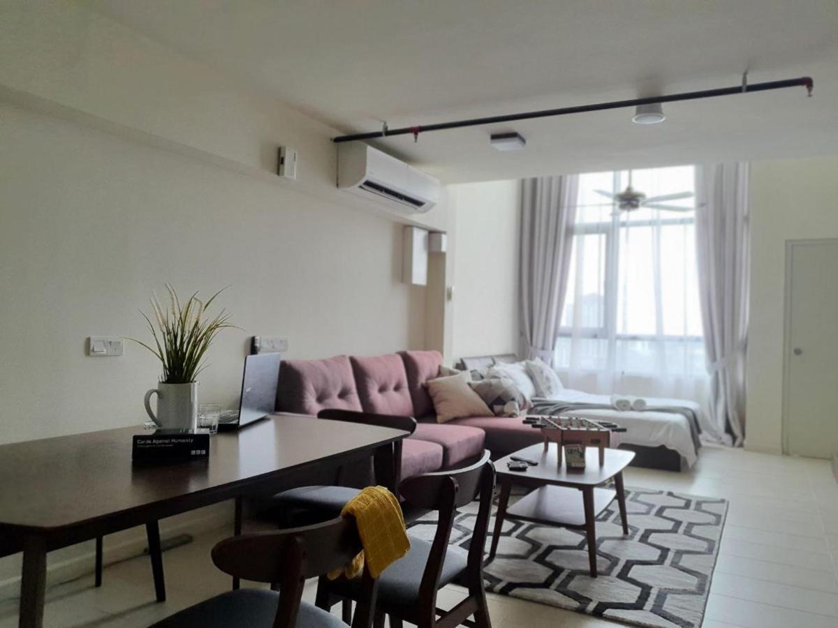 The Perfect Getaway @ Tamarind Suites, Netflix 300Mbps Сиберджая Екстериор снимка